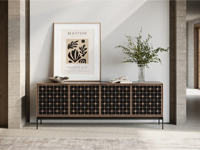 Elements 8709 Media and Storage Console